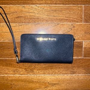 Michael Kors Wristlet with phone pocket